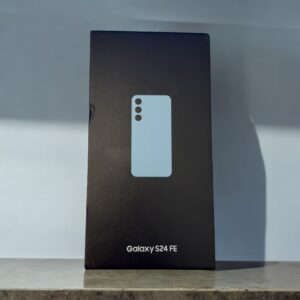 ⁦ערכת מכשיר חדש סמסונג Samsung Galaxy S24 FE 5G - S721⁩ – תמונה ⁦2⁩